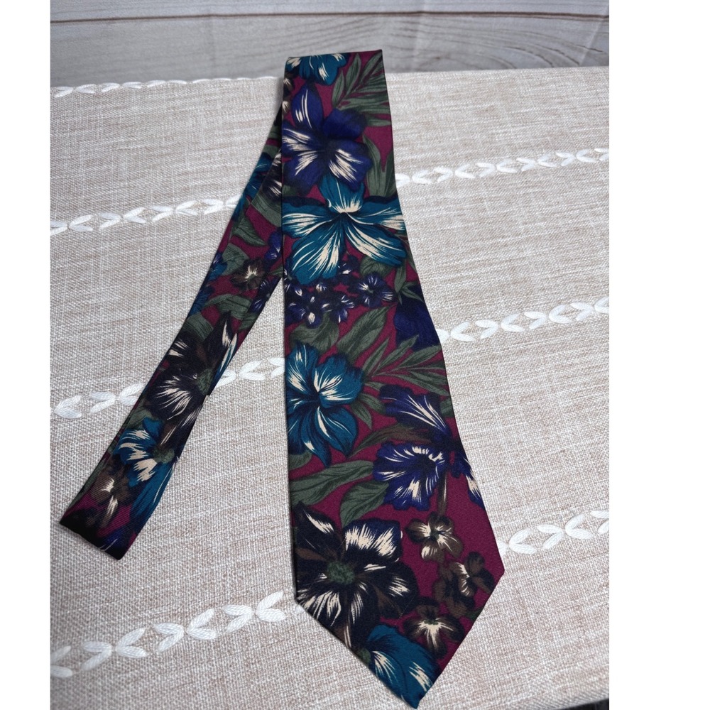 Vintage Floral Mens Silk Necktie Burgundy 1990s Italian Fabric‎ USA